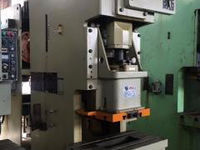 轉(zhuǎn)讓一批準(zhǔn)新機(jī)氣動(dòng)沖床普通沖床處理